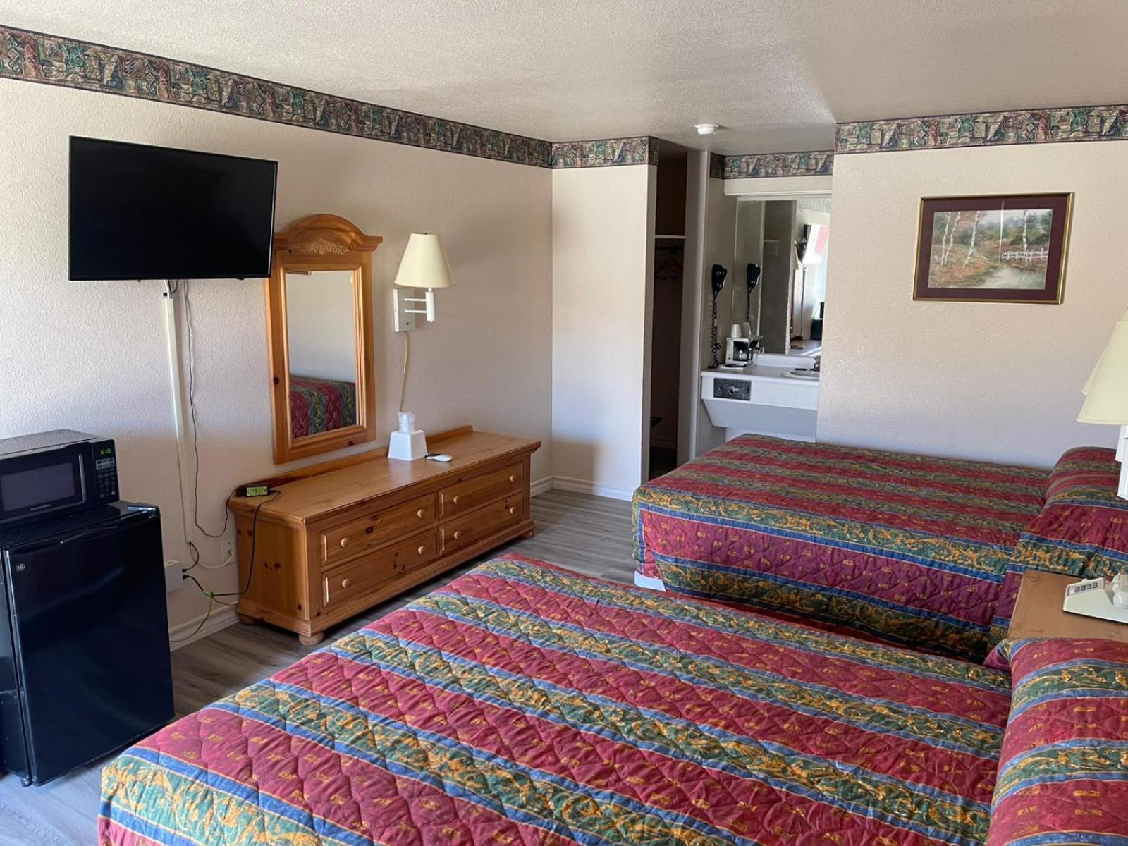 Lakeside Inn & Suites By Oyo Mathis I 37 Eksteriør bilde