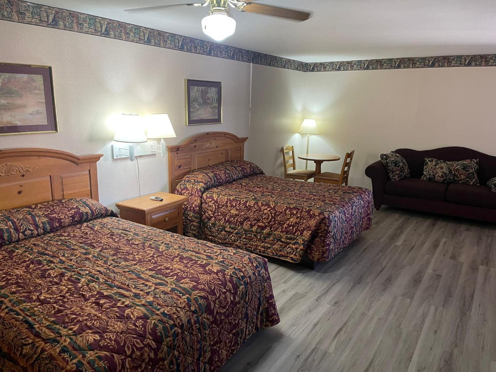 Lakeside Inn & Suites By Oyo Mathis I 37 Eksteriør bilde